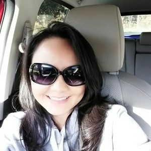 Meet your Posher, Suzzy